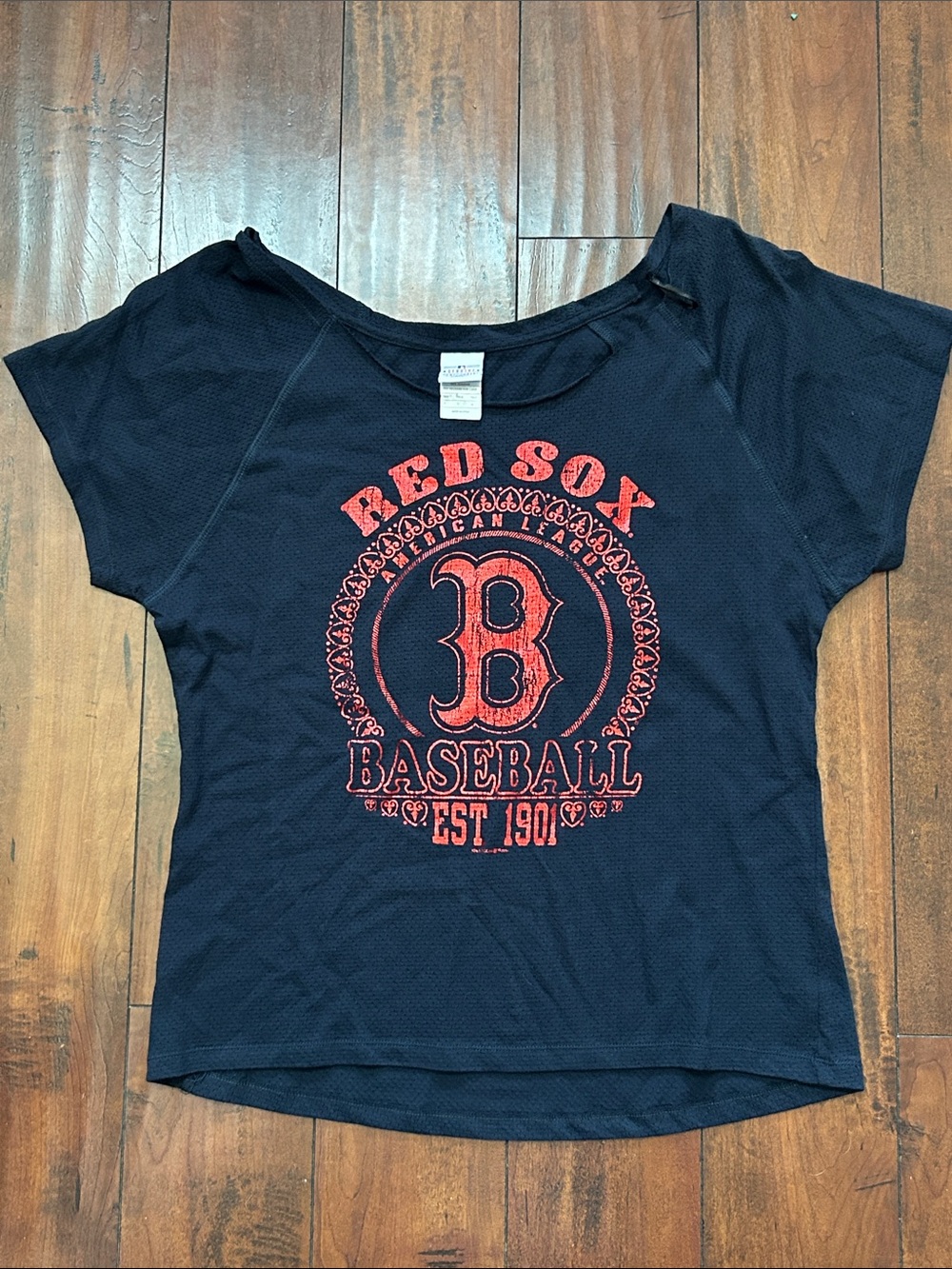 Genuine Merchandise Navy Short Sleeve Red Sox Graphic Tee - Navy & Red